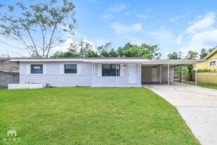 1912 Hinckley Rd in Orlando, FL - Building Photo