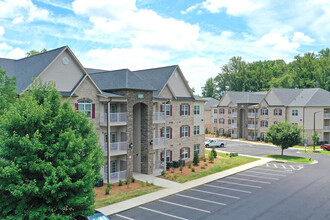 Landon Creek Apartments in Greensboro, NC - Building Photo - Building Photo