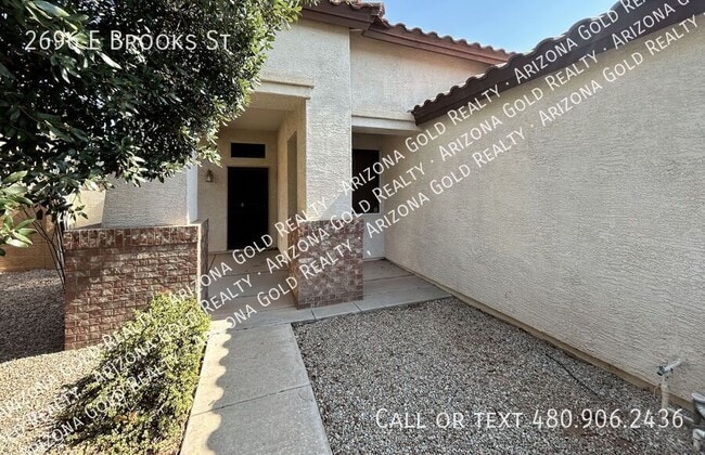 2696 E Brooks St in Gilbert, AZ - Building Photo - Building Photo