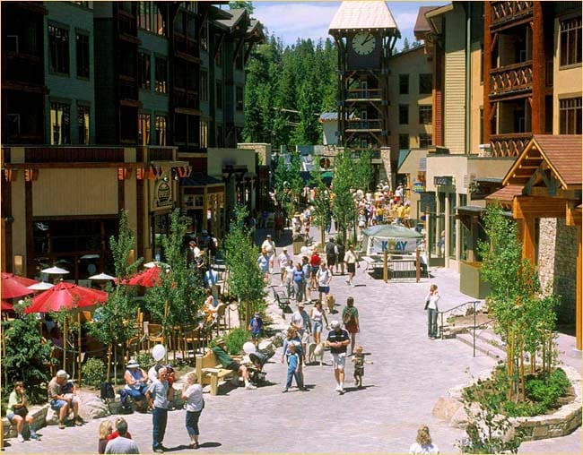 White Mountain Lodge in Mammoth Lakes, CA - Building Photo