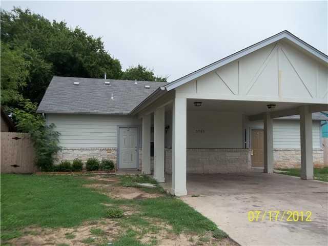 5705 Jacaranda Dr in Austin, TX - Building Photo