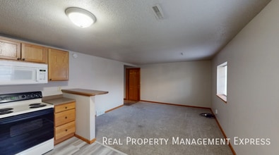 1 Bedroom 1 Bathroom Apartment in Sioux Falls, SD - Foto de edificio - Building Photo