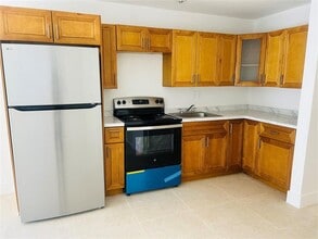 1775 NW 55th Ave in Lauderhill, FL - Building Photo - Building Photo