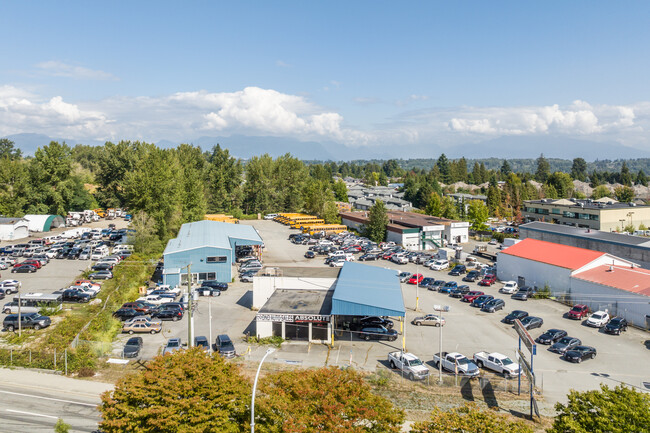 Fleetwood Orion in Surrey, BC - Building Photo - Building Photo