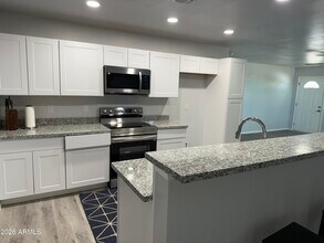 3460 W Colusa Dr in Eloy, AZ - Building Photo - Building Photo