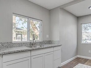 421 Eye St in Bakersfield, CA - Building Photo - Building Photo