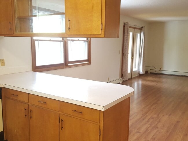 property at 1315 College St