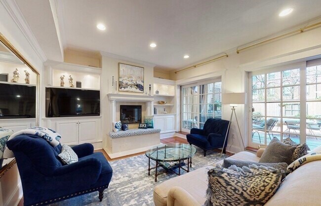 property at 23 Pinckney St