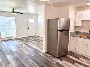 203 Gallagher Ave in Yerington, NV - Building Photo - Building Photo