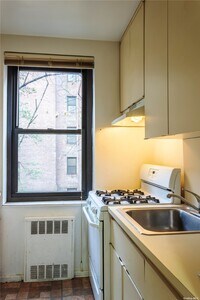 109-23 71st Rd photo'