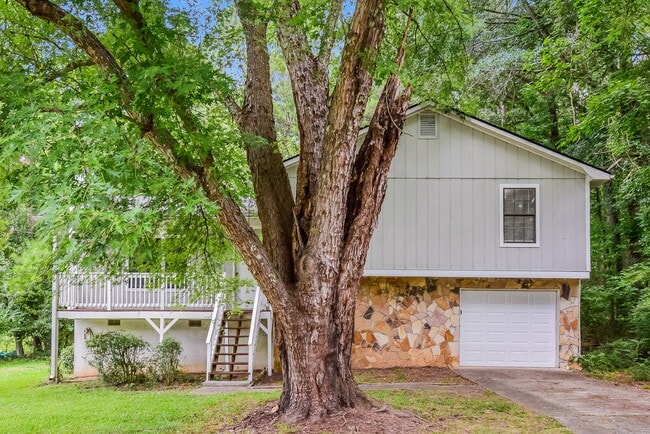 2187 Chestnut Bend in Lithia Springs, GA - Foto de edificio - Building Photo