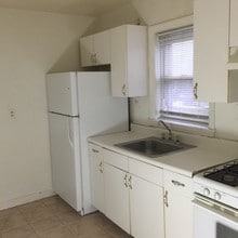 2813 Clearview Ave in Baltimore, MD - Building Photo - Building Photo