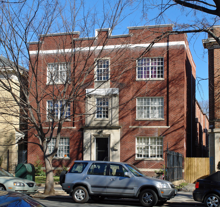 1206 W Franklin St in Richmond, VA - Building Photo