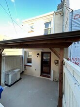 114 N Collington Ave in Baltimore, MD - Building Photo - Building Photo