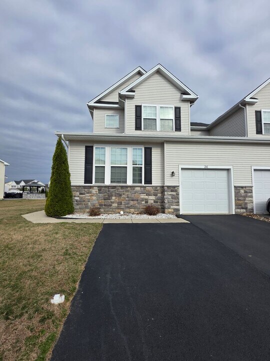 241 Rossnakill Rd in Middletown, DE - Building Photo