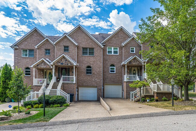 Olivia Estates in Aliquippa, PA - Building Photo - Building Photo