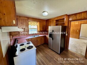 101 W Marion Dr in Dothan, AL - Building Photo - Building Photo