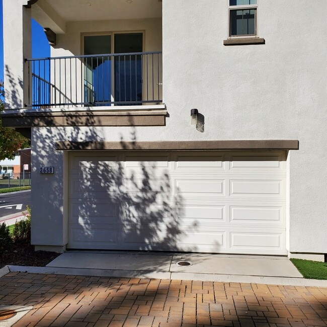 property at 2658 Cleat Ln