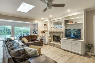3002 Stardust Dr in Austin, TX - Building Photo - Building Photo