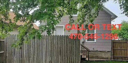 3204 Caledonia St in Racine, WI - Building Photo - Building Photo