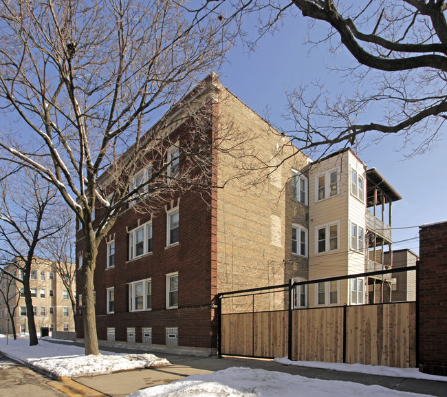 1355-1357 W Hood Ave in Chicago, IL - Building Photo - Building Photo