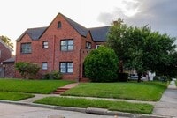 4704 Chenevert St photo'