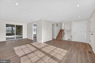 3704 Ashboro Ct in Fort Washington, MD - Building Photo