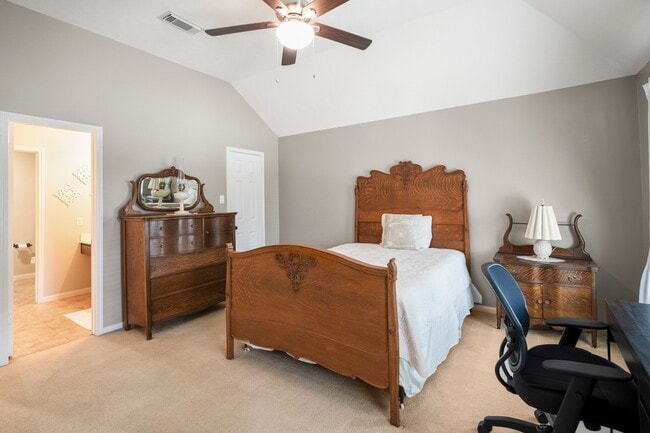 16315 Hammerwood Ct