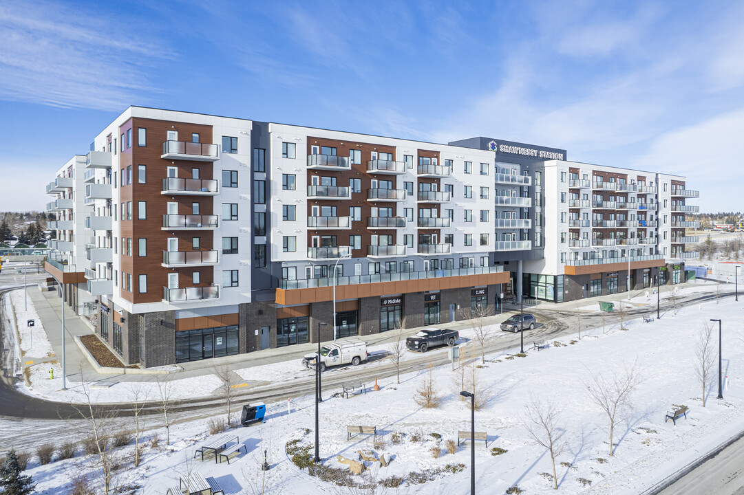 Shawnessy Station in Calgary, AB - Building Photo