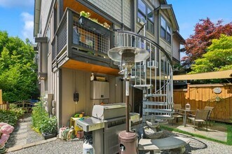 3618 Dayton Ave N in Seattle, WA - Building Photo - Building Photo