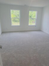 17309 Wellburn Dr in Westfield, IN - Foto de edificio - Building Photo