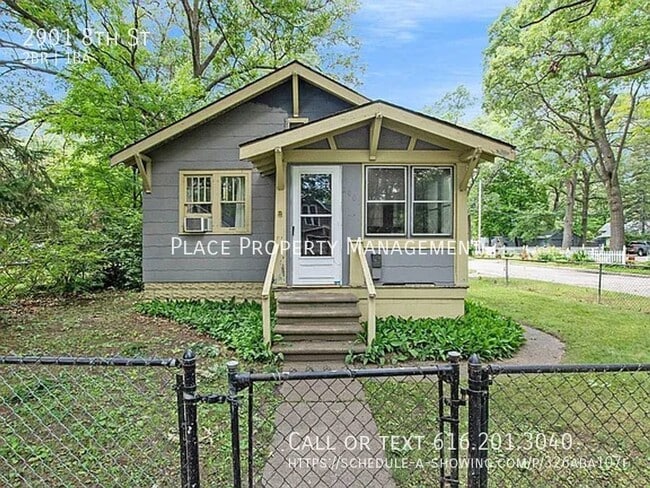2901 8th St in Muskegon Heights, MI - Building Photo - Building Photo