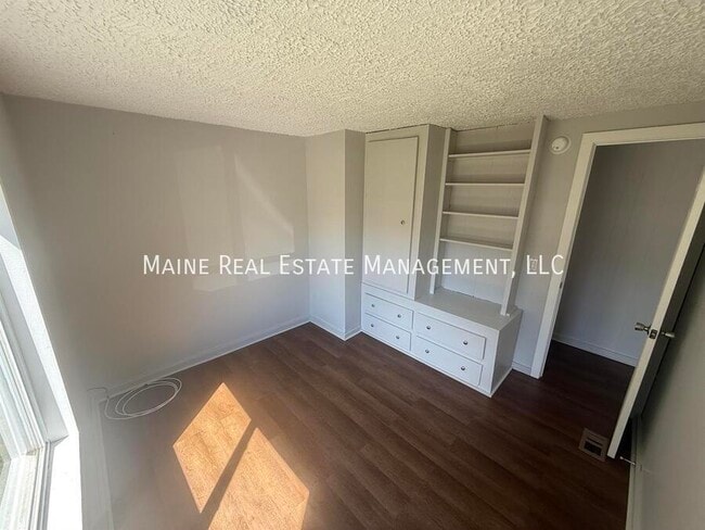 799 Stillwater Ave in Old Town, ME - Building Photo - Building Photo