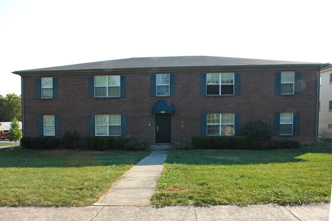 1600 Alexandria Dr in Lexington, KY - Foto de edificio - Building Photo