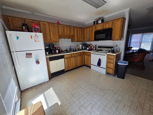 property at 1515 S Lumpkin St