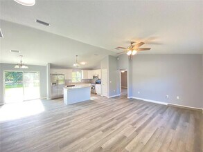 2827 SW 140th Loop, Unit Fully Furnished Home in Ocala, FL - Building Photo - Building Photo