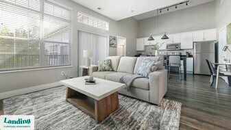 41 E 9th Ave in Columbus, OH - Building Photo