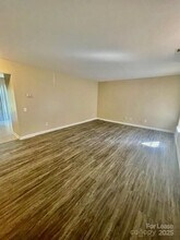1609 Crandon Dr in Charlotte, NC - Building Photo - Building Photo