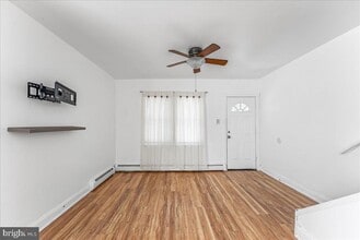 632 Taylor Ave in Linwood, PA - Building Photo - Building Photo