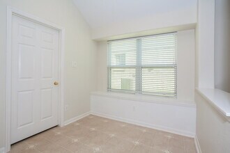 12534 Blinnwood Ln in Houston, TX - Foto de edificio - Building Photo