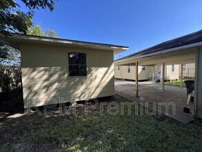 13363 Sunshine Rd in Baton Rouge, LA - Building Photo - Building Photo