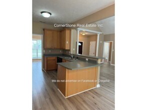 106 Van Buren Dr in Raeford, NC - Building Photo - Building Photo