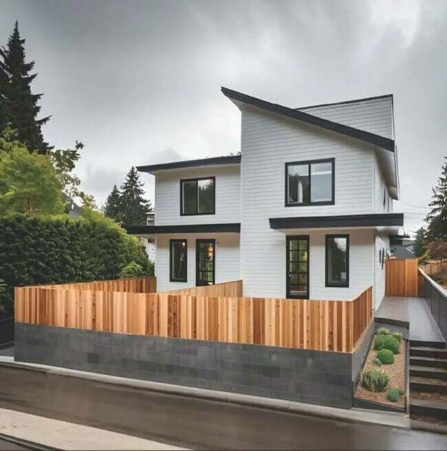 2008 SE 34th Ave