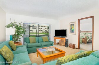 1950 Atlantic St in Melbourne Beach, FL - Building Photo - Building Photo