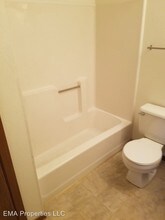 307 11th Ave NW in Aberdeen, SD - Building Photo - Building Photo