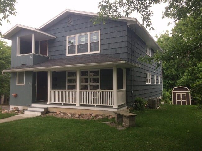 301 Roosevelt Ave, Unit 1 in Syracuse, NY - Building Photo - Building Photo