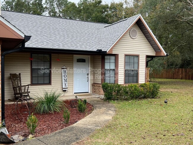 7777 Needlerush Dr in Milton, FL - Building Photo - Building Photo