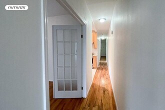 57 W 106th St in New York, NY - Building Photo - Building Photo