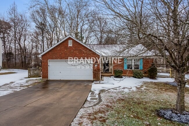 property at 5704 Shining Oak Ln