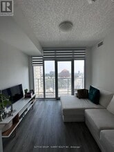 60 Frederick St in Kitchener, ON - Building Photo - Building Photo